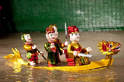 Du thuyền Việt Nam: múa rối nước & TP.HCM (buổi tối) (ảnh 2)