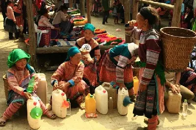 越南 – 寮國4天徒步行程：Lào Cai – Hà Nội – Sa Pa (照片 2)