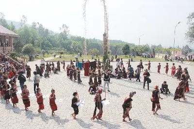 Tour trekking Việt Nam 3 ngày: Huế – TP.HCM – Hội An (xe đạp) (ảnh 2)