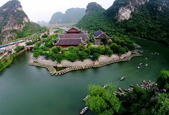 Tour trekking Việt Nam 2 ngày: Ninh Bình – Hà Nội (xe đạp)