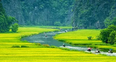 Tour trekking Việt Nam 2 ngày: Ninh Bình – Hà Nội (xe đạp) (ảnh 4)