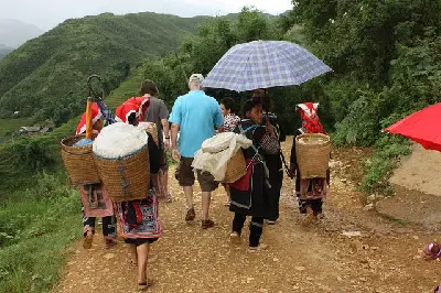 Tour trekking Việt Nam – Lào 2 ngày: Lào Cai (ảnh 5)