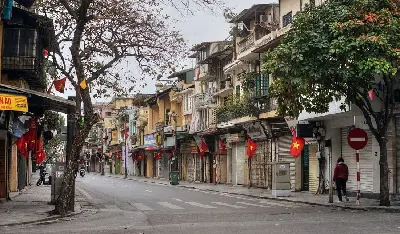 Tour Việt Nam 10 ngày: Hà Nội – vịnh Hạ Long – Hội An – TP.HCM (ảnh 2)