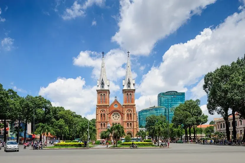 Tour Việt Nam 16 ngày: Hà Nội – Lào Cai – Sa Pa – vịnh Hạ Long