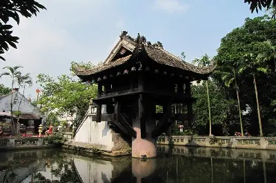 Tour Việt Nam 10 ngày: Hà Nội – vịnh Hạ Long – Huế – Đà Nẵng (ảnh 2)