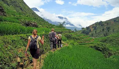 Tour trekking Việt Nam 8 ngày: Hà Nội – Sa Pa – Hà Giang (ảnh 4)