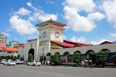 Tour Việt Nam 11 ngày: Hà Nội – vịnh Hạ Long – Huế – Đà Nẵng (ảnh 3)