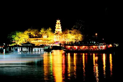 Tour Việt Nam 5 ngày: Đà Nẵng – Huế – Quảng Bình – Hội An (ảnh 3)