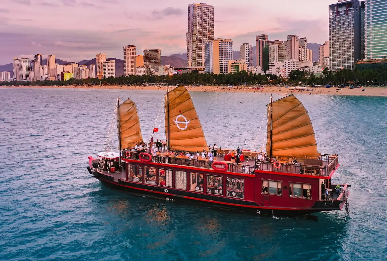 Tour TP.HCM – Nha Trang 4 ngày — Nha Trang
