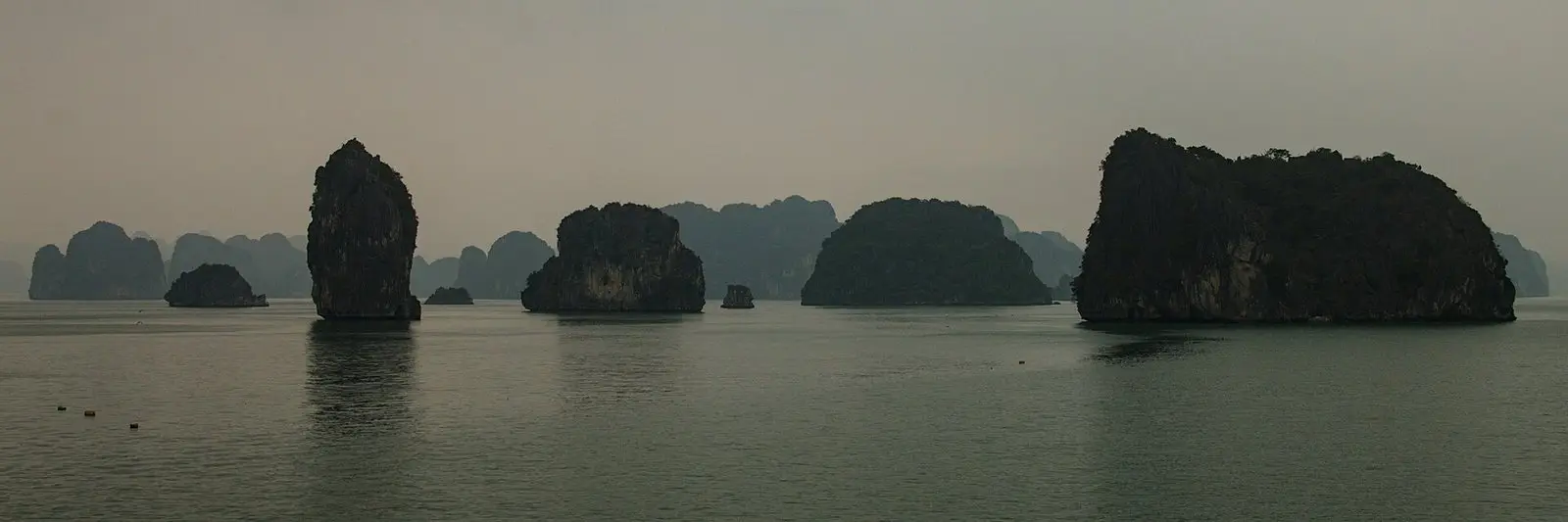 Tour Miền Bắc 6 ngày: Hà Nội – Ninh Bình – Hạ Long — Hà Nội