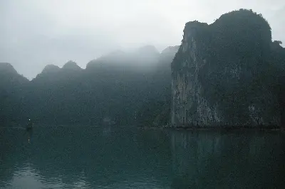 Tour Miền Bắc 5 ngày: Hà Nội – Hạ Long – Ninh Bình (ảnh 2)