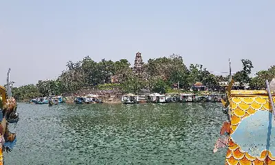 Tour lớp học nấu ăn & Huế nửa ngày