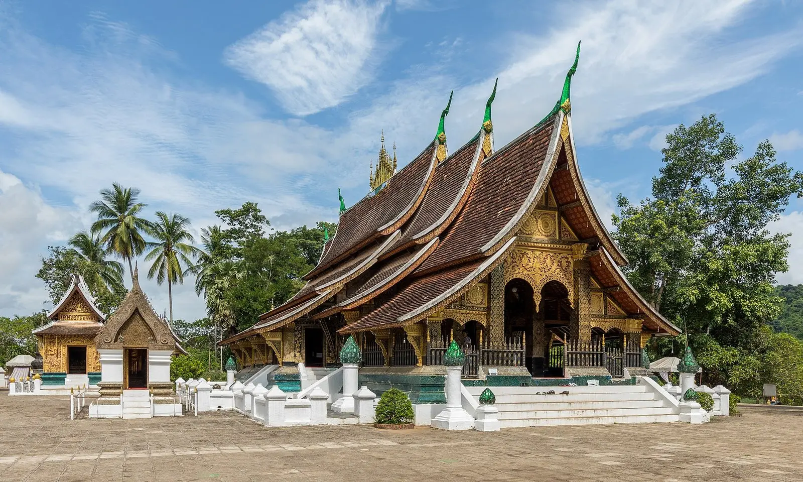 Du thuyền Việt Nam – Lào 2 ngày: Luang Prabang – Pakbeng