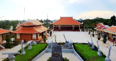 Tour riêng Sóc Trăng – Bạc Liêu từ Cần Thơ: chùa Khmer, cánh đồng điện gió và Nhà Công tử Bạc Liêu (ảnh 4)