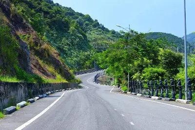 Tour Ẩm Thực Đà Nẵng Bằng Xe Máy Buổi Chiều Tối (ảnh 4)